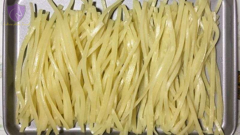 how to make Cao Lau noodles-Culture Pham Travel