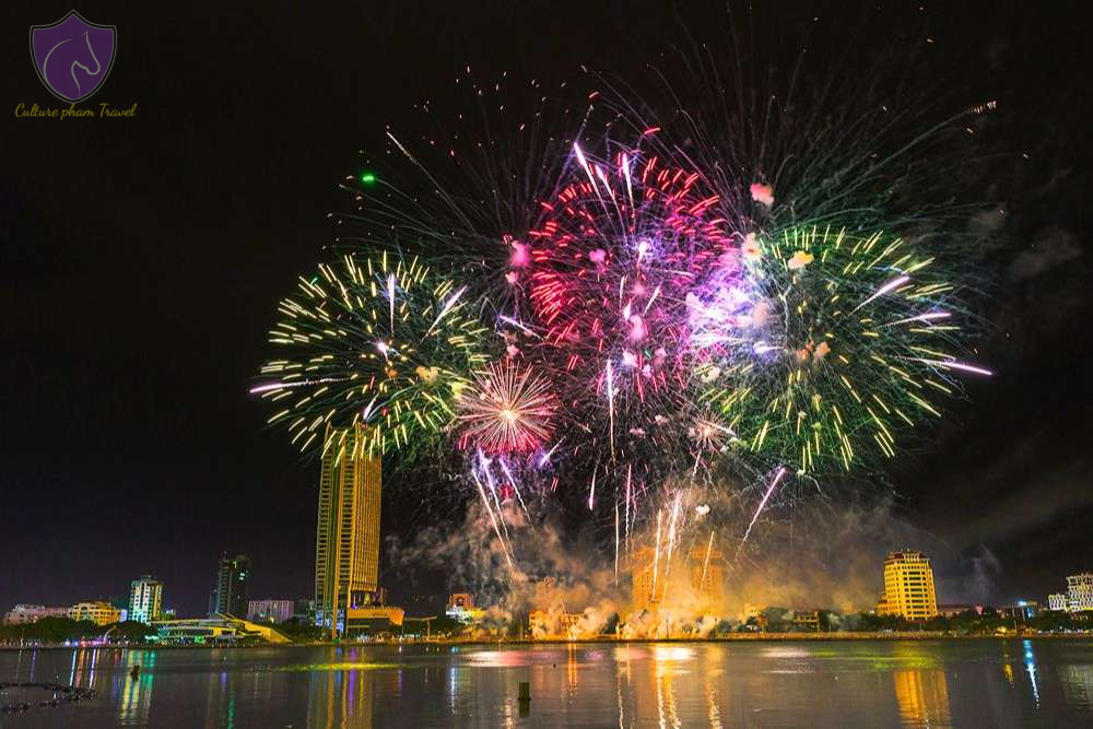 Da Nang Fireworks Festival 2023-Culture Pham Travel