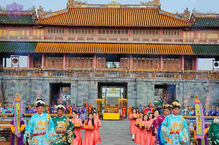 Calendar Distribution Ceremony - Culture Pham Travel