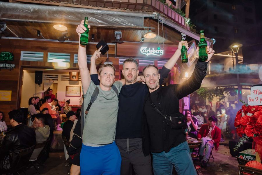 Drink like a Hue local