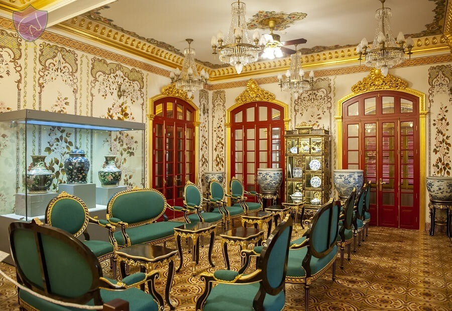Kien Trung Palace-Culture Pham Travel
