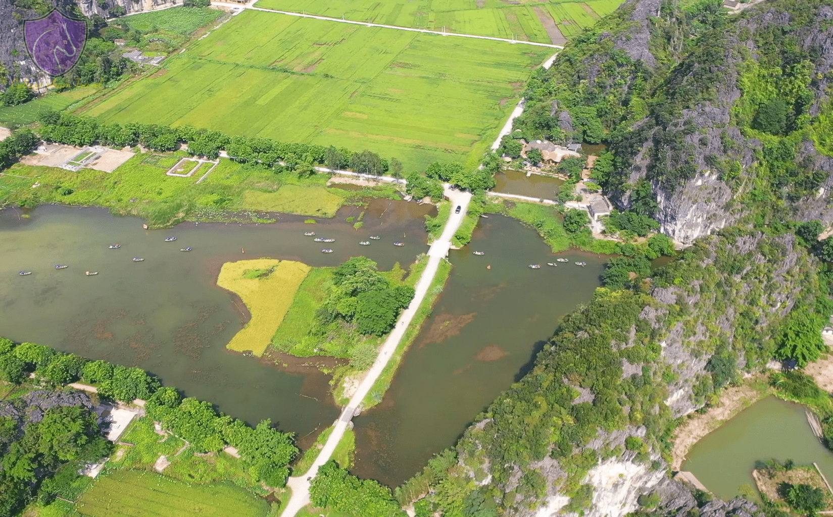 Tam Coc Boat Tours-Culture Pham Travel