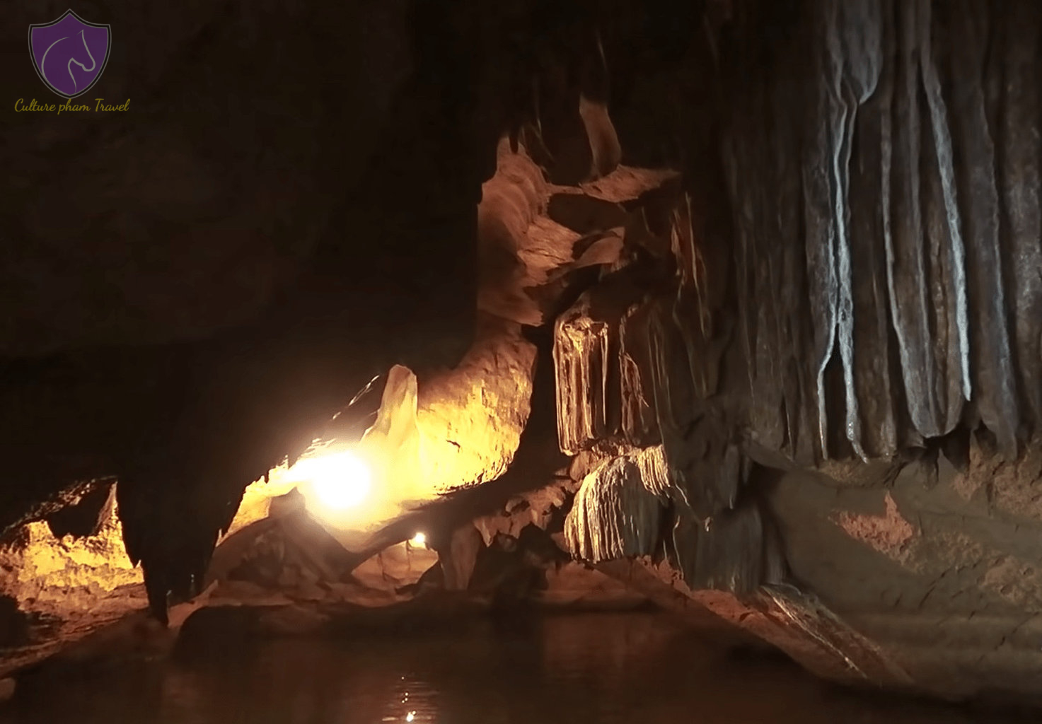 Trang An Boat Tour-Culture Pham Travel