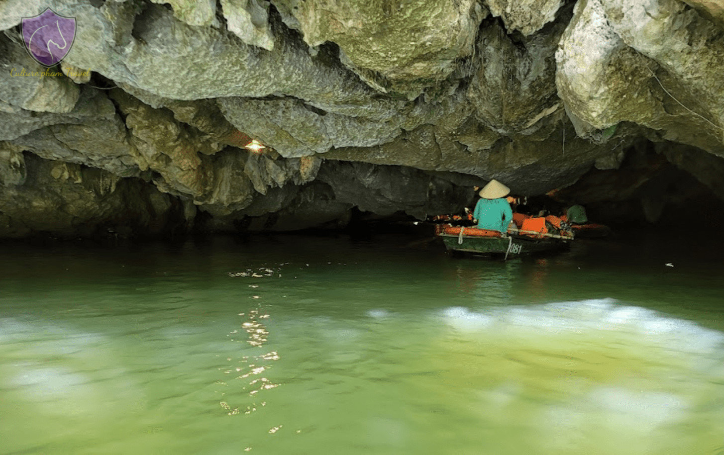 Boat Tour in NInh Binh-Culture Pham Travel