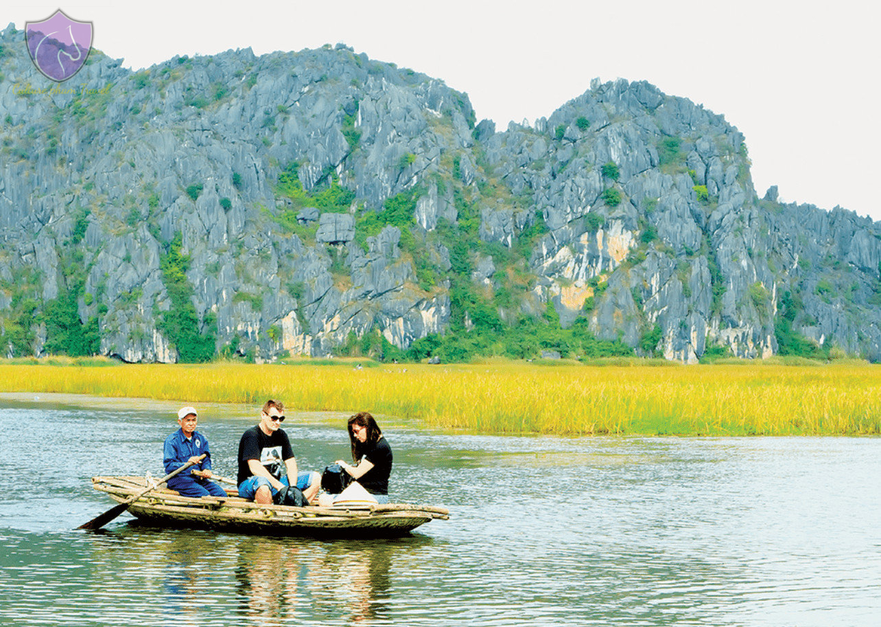Van Long lagoon boat tour-Cultutre Pham Travel