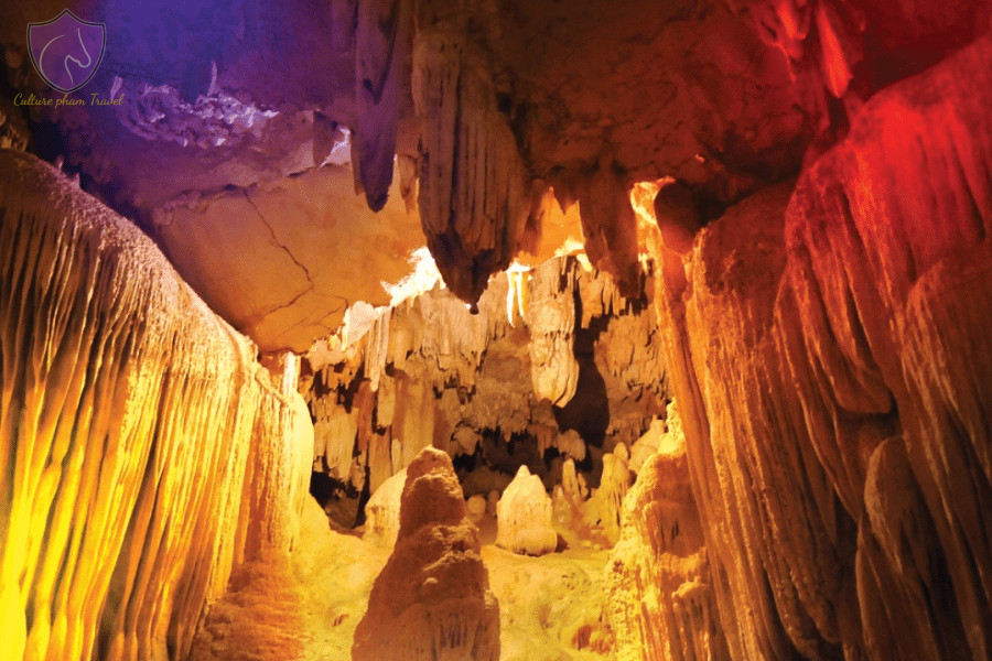 Mermaid Cave (Dong Tien Ca)