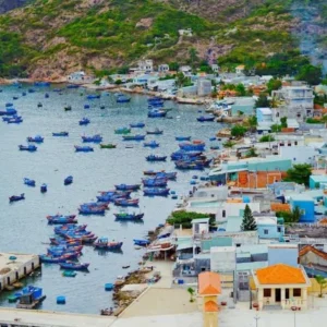 Mui Ne To Quy Nhon By Car Transfer - Culture Pham Travel