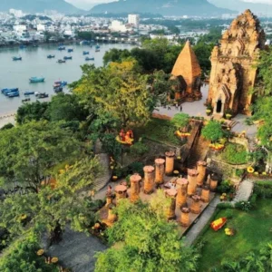 Private car Phu Yen to Nha Trang - Culture Pham Travel