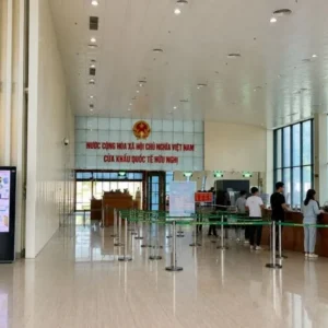 Hanoi To Huu Nghi Border By Private Car Transfer - Culture Pham Travel