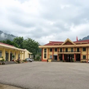 Halong Bay to Na Meo Border by car - Culture Pham Travel
