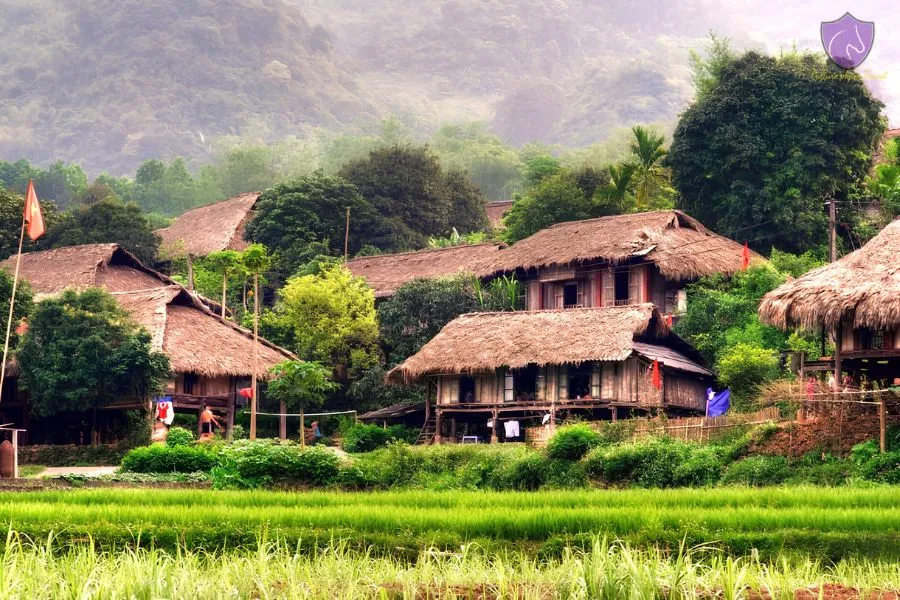 Stay In A Traditional Stilt House - Culture Pham Travel