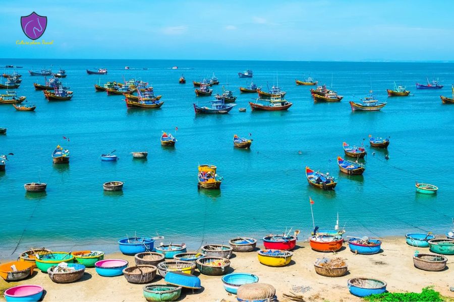 Private car Mui Ne to Cam Ranh - Culture Pham Travel