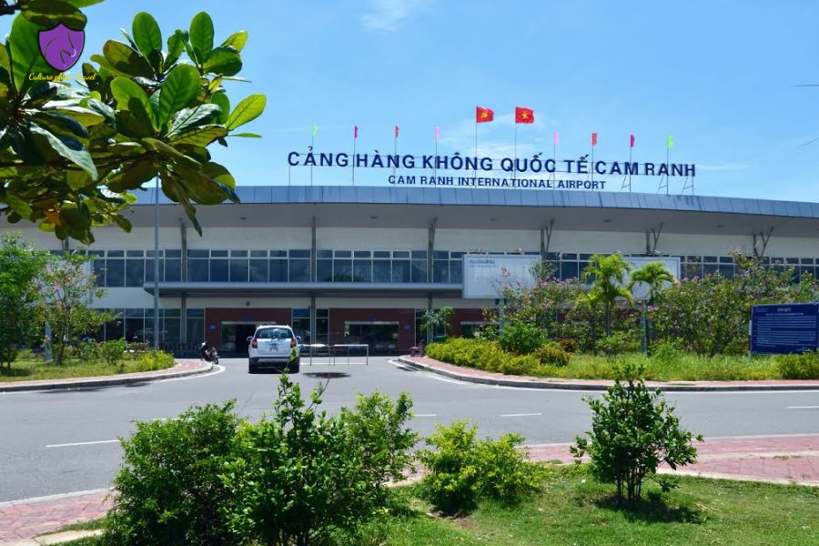 Private car Mui Ne to Cam Ranh - Culture Pham Travel